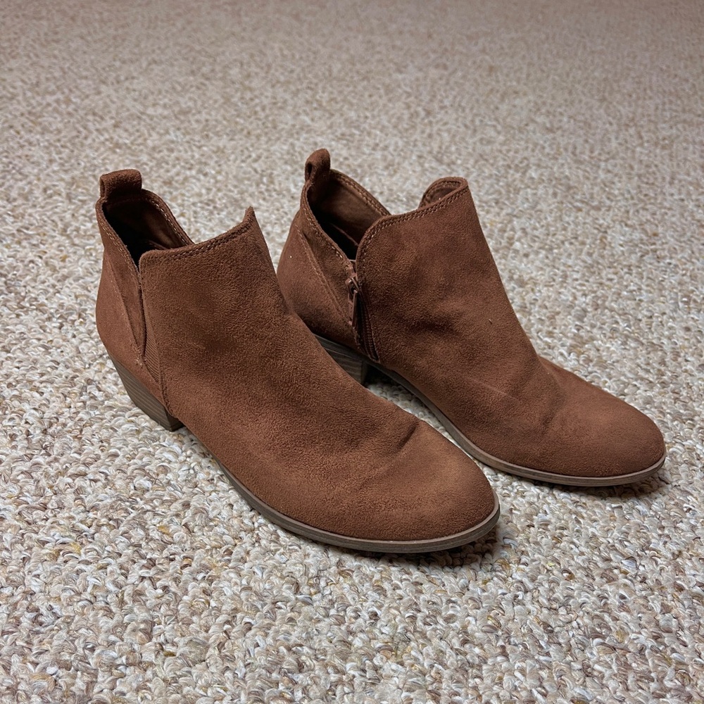 Women's Faux Suede Ankle Booties in Brown with Zipper
